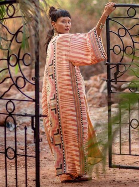 Pink Kimono (5) Pink Kimono (5)